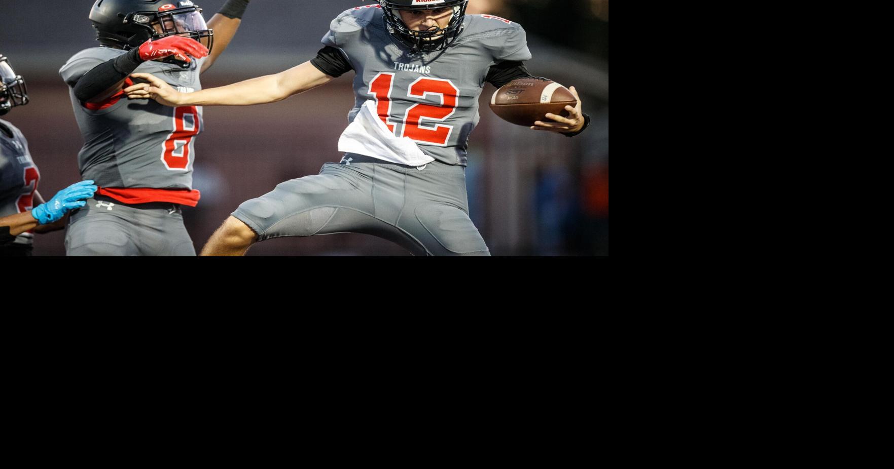 TimesDaily.com - Running game, turnovers lead Muscle Shoals over Florence image