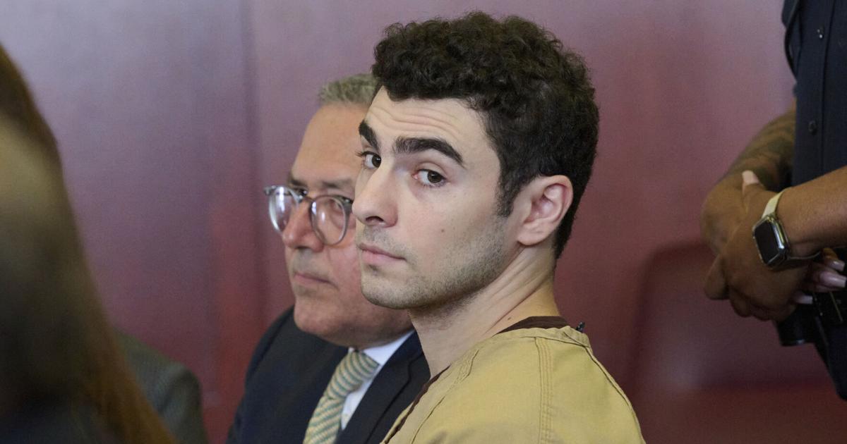 Samuel Ragonese Judge tosses terrorism charges against Mangione | Crime | timesdaily.com