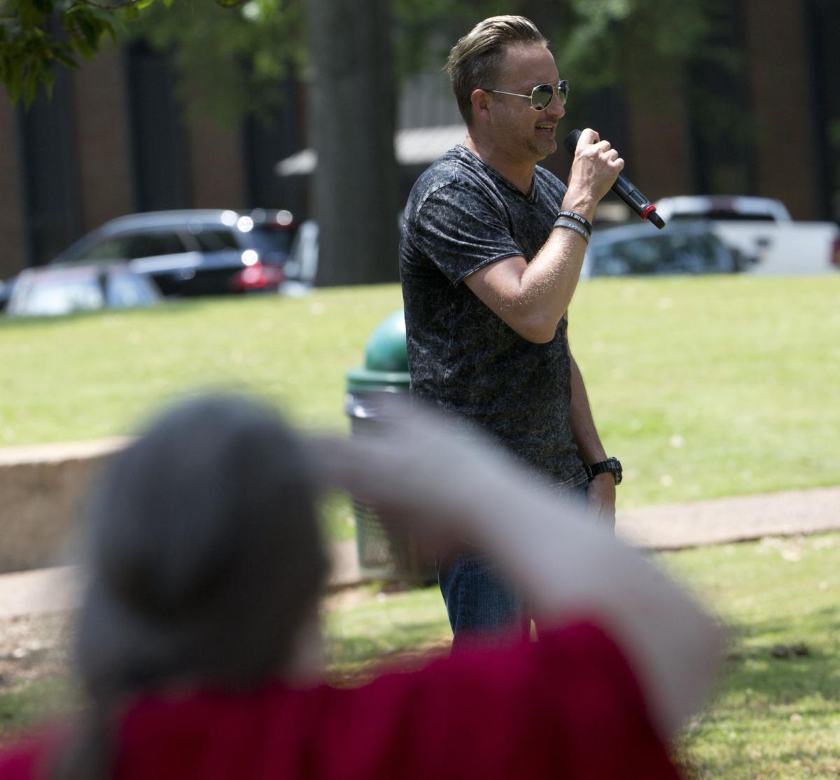Guin native and Southern Gospel artist Shannon Knight entertains at