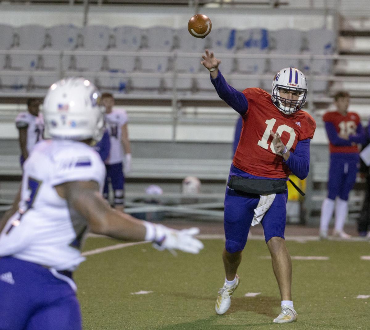 Una Spring Game Late Turnover Seals Win For Team White Una