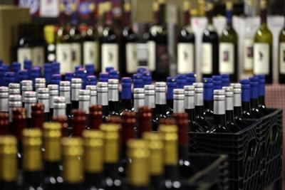 Alcohol delivery bills pass the House | State Capital ...