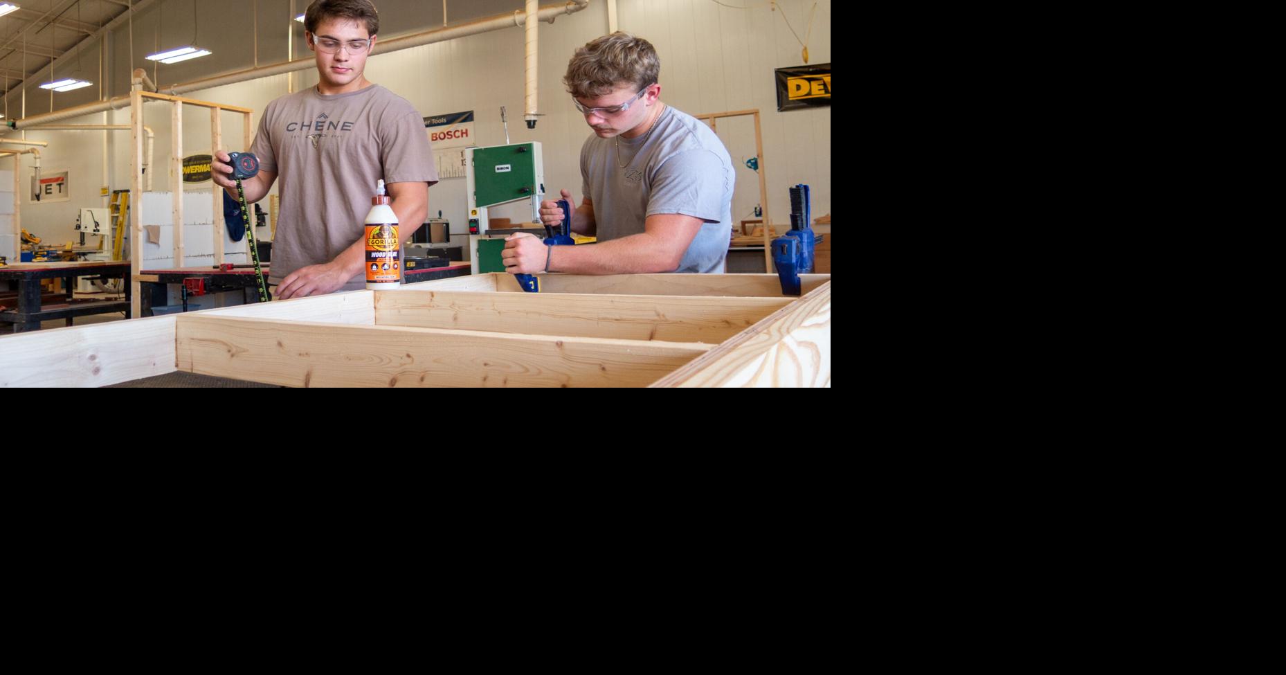 Students collaborate to build a snack shack | Local News | timesdaily.com