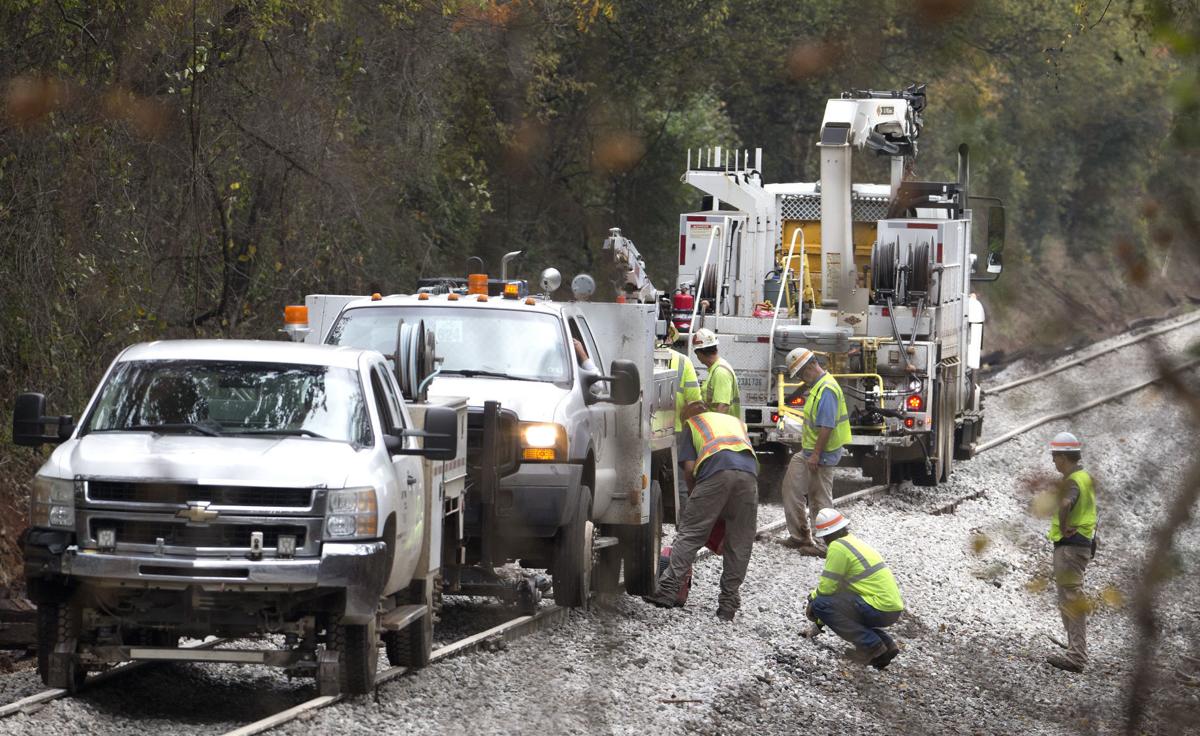 Authorities: Train derailment no major issue | Local News | timesdaily.com