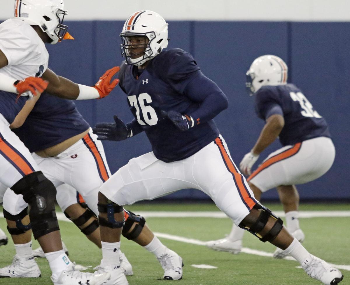 Auburn Football Wanogho To Get 1st Start Vs Georgia Southern