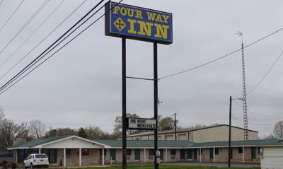 Four Way Inn 03.jpg