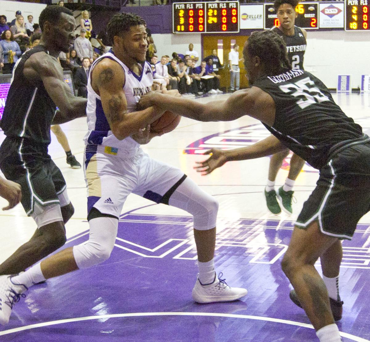 Una Men S Basketball North Alabama S Agnew Beats Buzzer Stetson