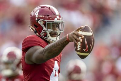 Milroe, Ewers shoulder hopes for Tide, Longhorns