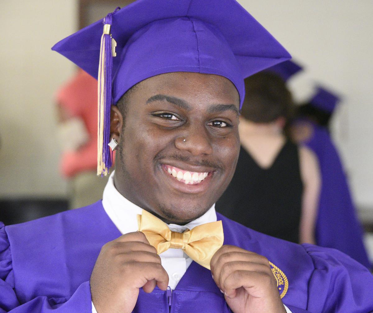 Sheffield High School 2019 Graduation Gallery Timesdaily Com