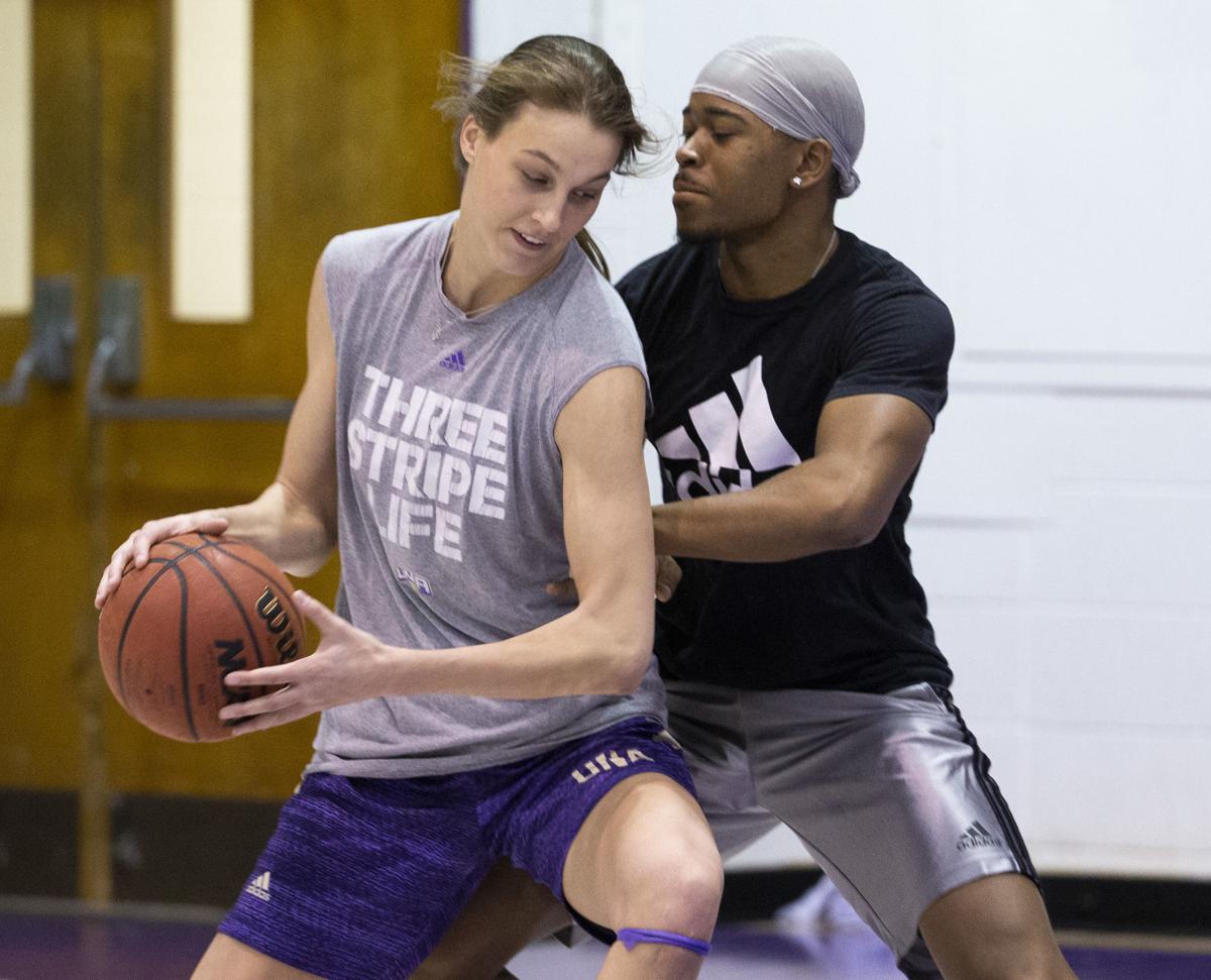 North Alabama Women S Basketball The G Squad Una Sports