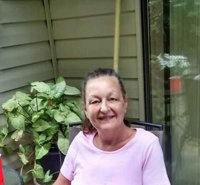 F.12.9.18 Becky Faye Hinds.jpg