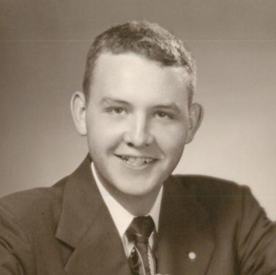 F200217 OBIT Robert W. Walker