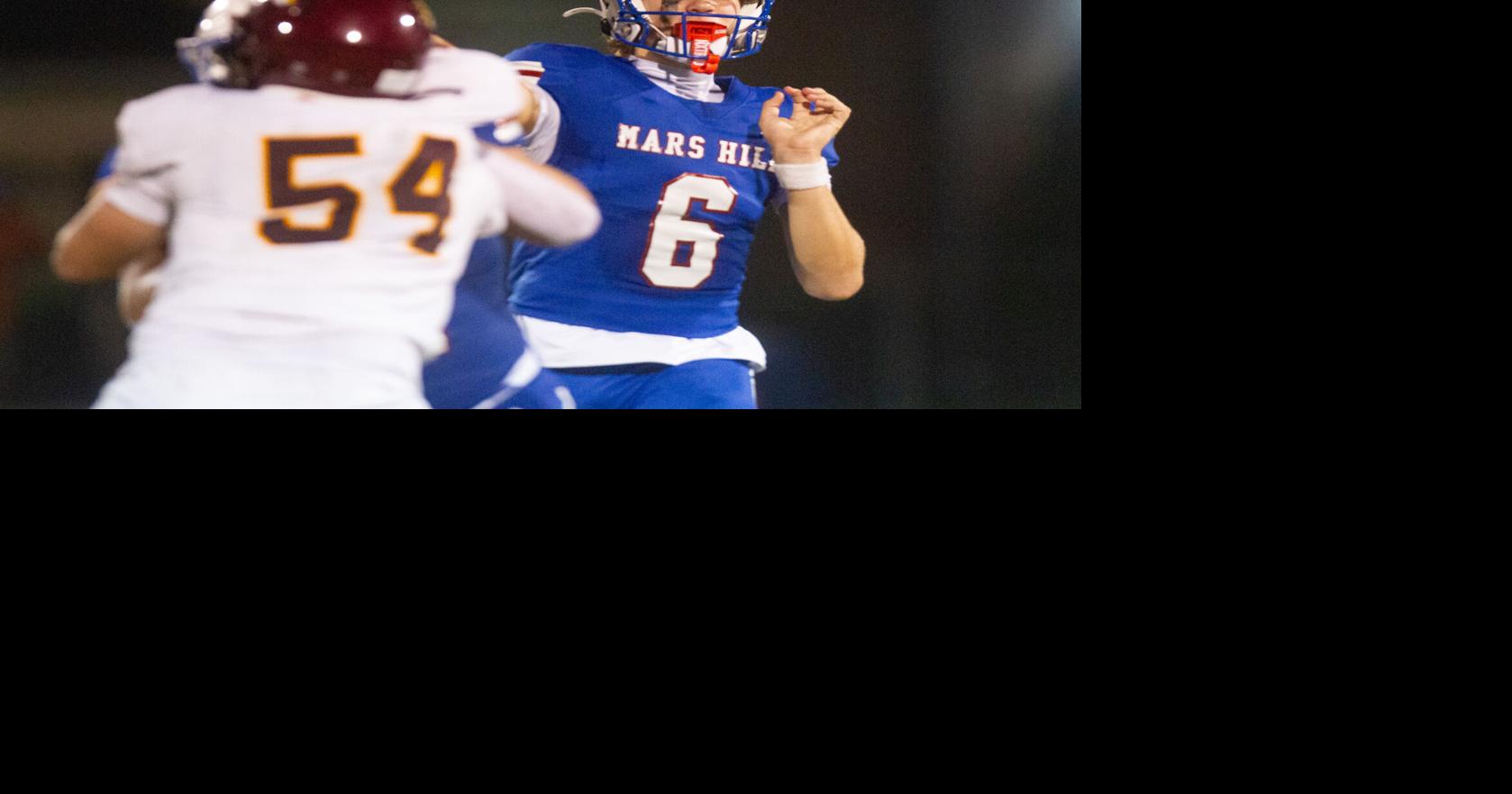 TimesDaily - Cosby, stubborn defense carry Mars Hill in shutout image