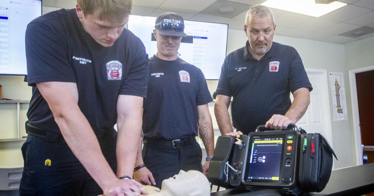 Dep Service CPR training among department services | Local News | timesdaily.com
