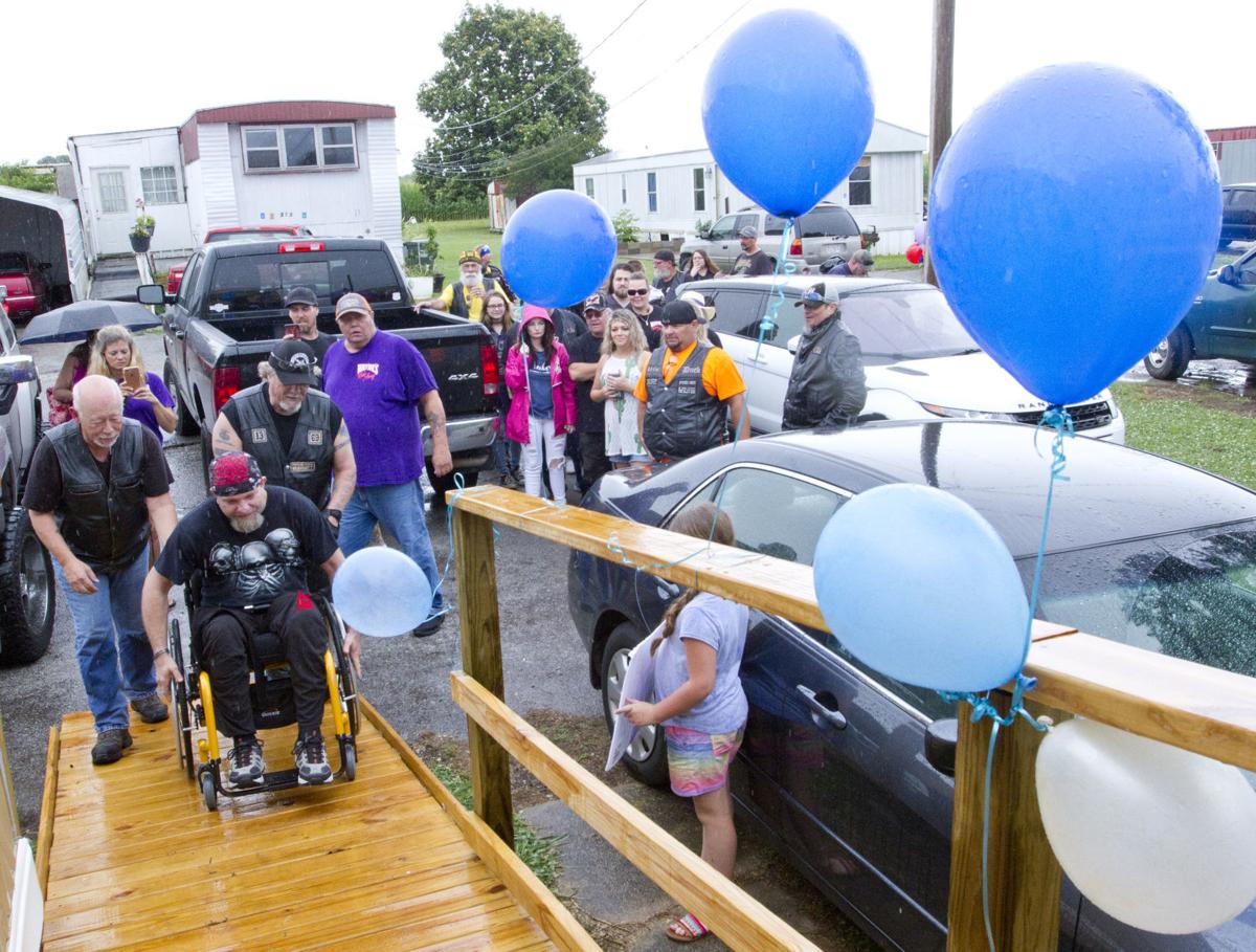 Wayne Emerson Comes Home After Accident Gallery