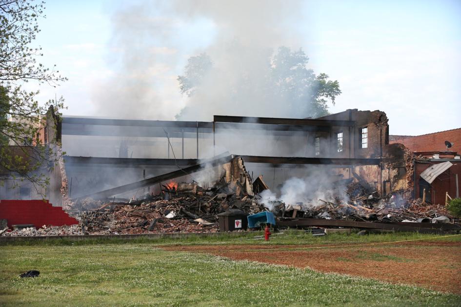 Owner of restaurant destroyed by fire plans to rebuild News