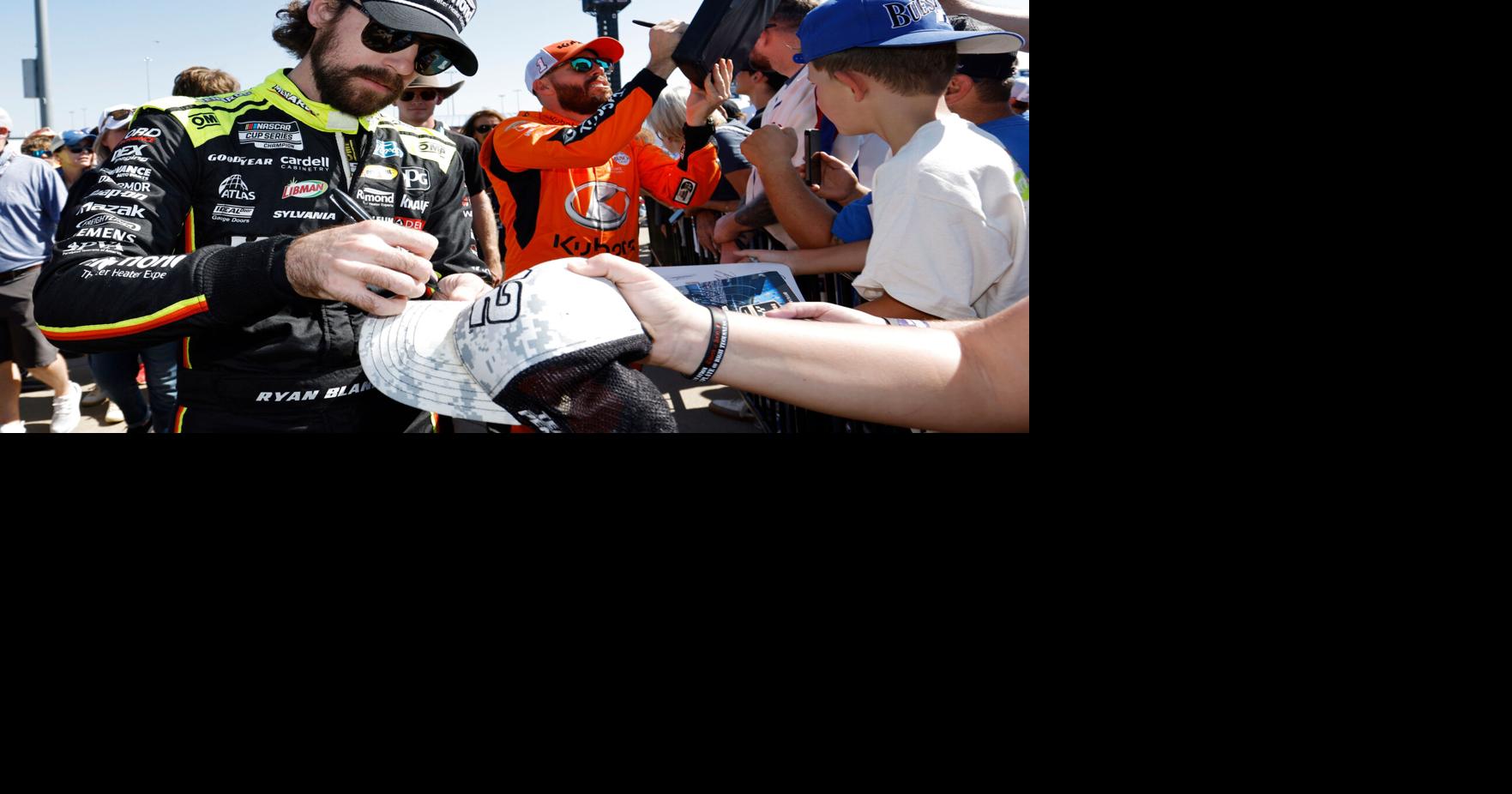 Both NASCAR and IndyCar see benefits of 'Desert Double'