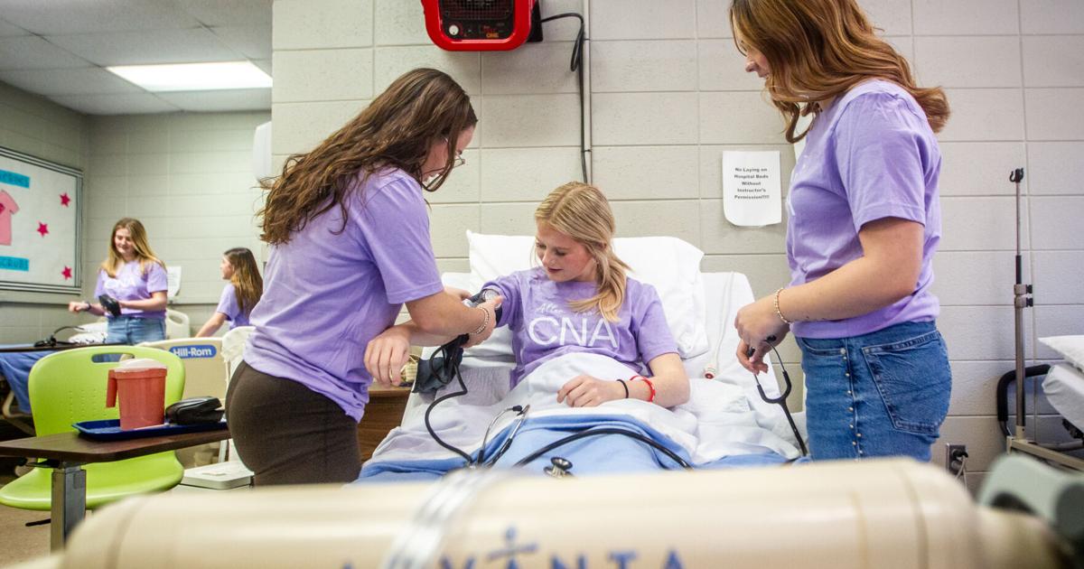 Healthscope New Grad Program Health science program helps meet demand | Local News | timesdaily.com