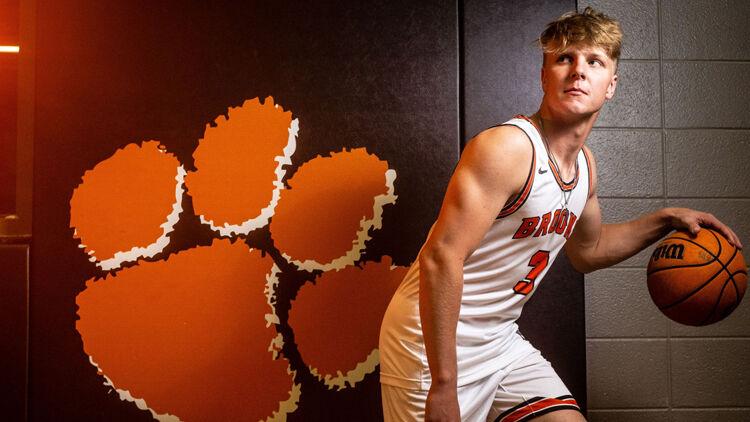 TimesDaily.com - Murks making sure Brooks basketball remains a threat image