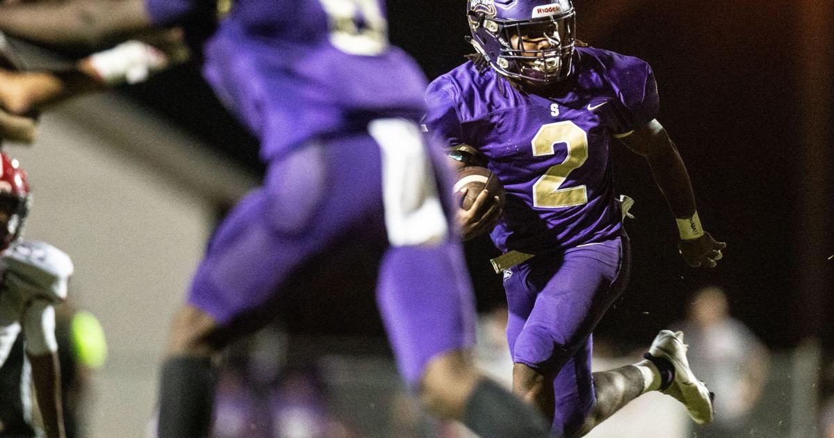 TimesDaily.com - Thursday's prep football roundup: Hood runs Sheffield to win image