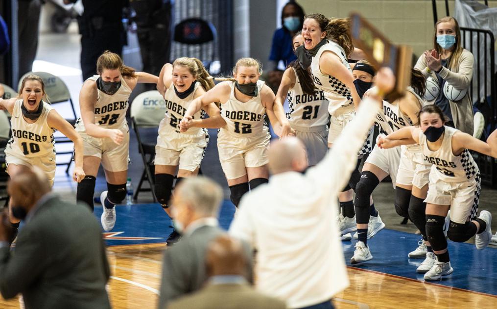 TimesDaily.com - Arrr right! Rogers Pirates pull in their plunder: another state title image
