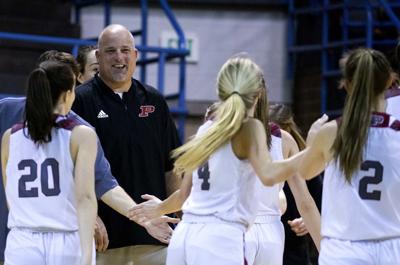 Class 1a Girls Championship Preview Phillips Faces Skyline For