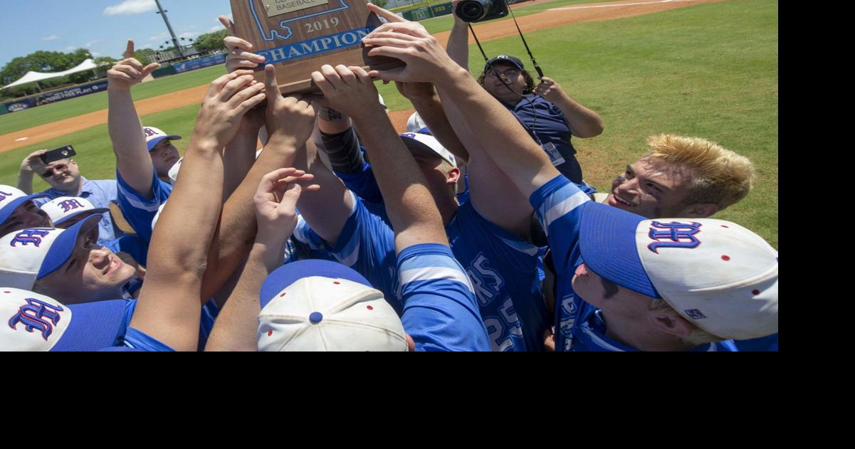 Mars Hill baseball completes unbeaten postseason, beats Brantley for