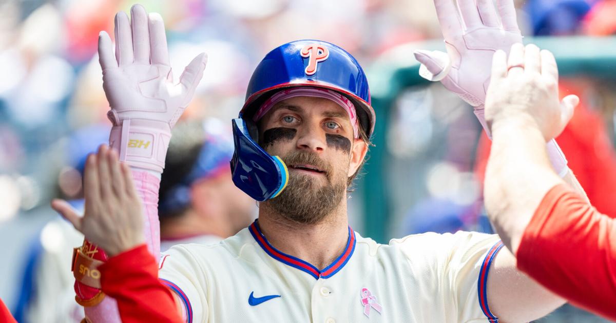 Bryce Harper bristles at teethbrushing blowback