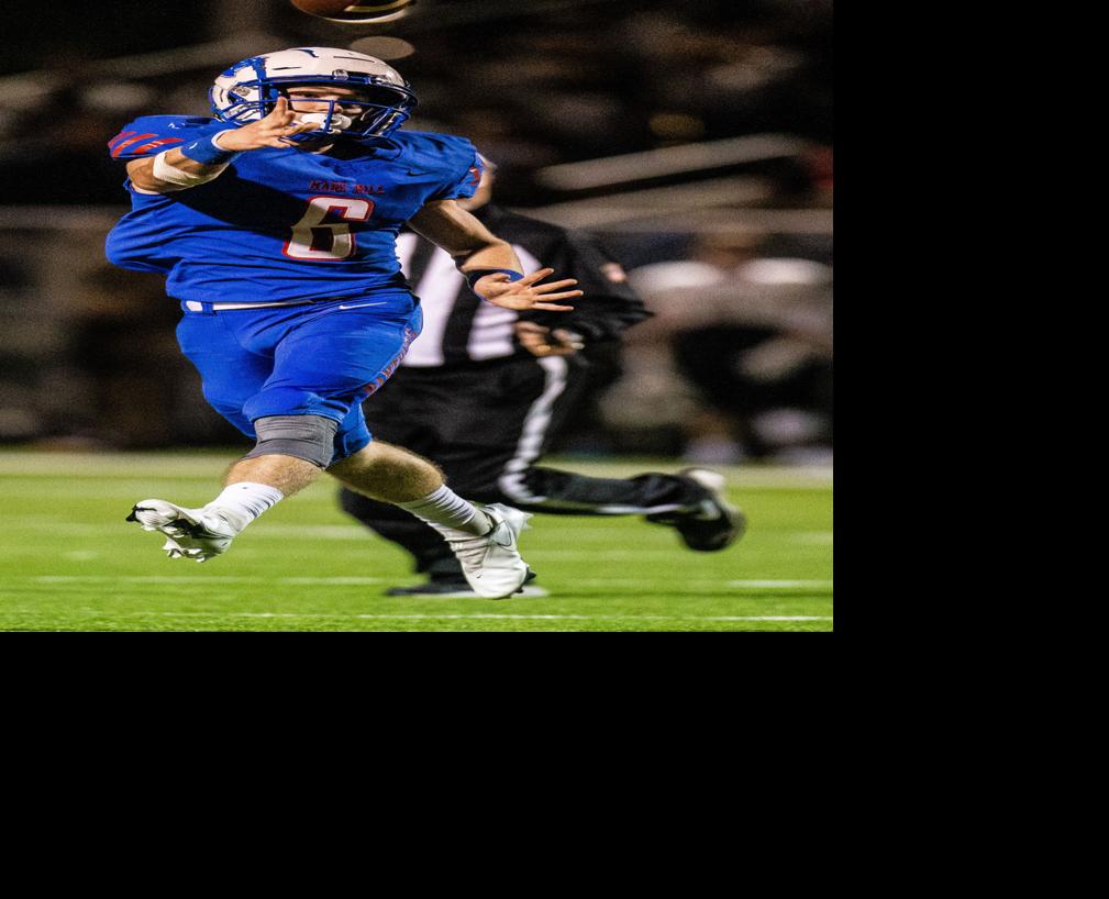 TimesDaily.com - Mars Hill trounces Westbrook Christian, back in quarterfinals image