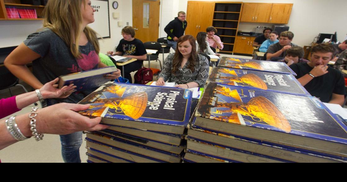 Phil Campbell High School Opens 16