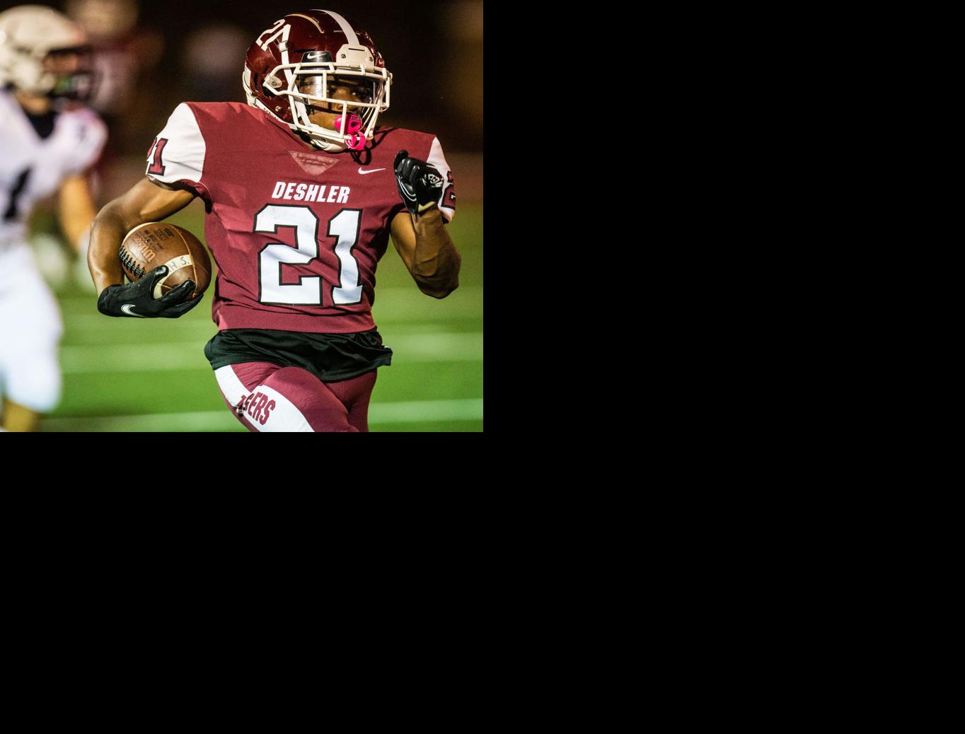 TimesDaily.com - Back on the prowl: Belue scores three TDs to help Deshler beat Rogers image