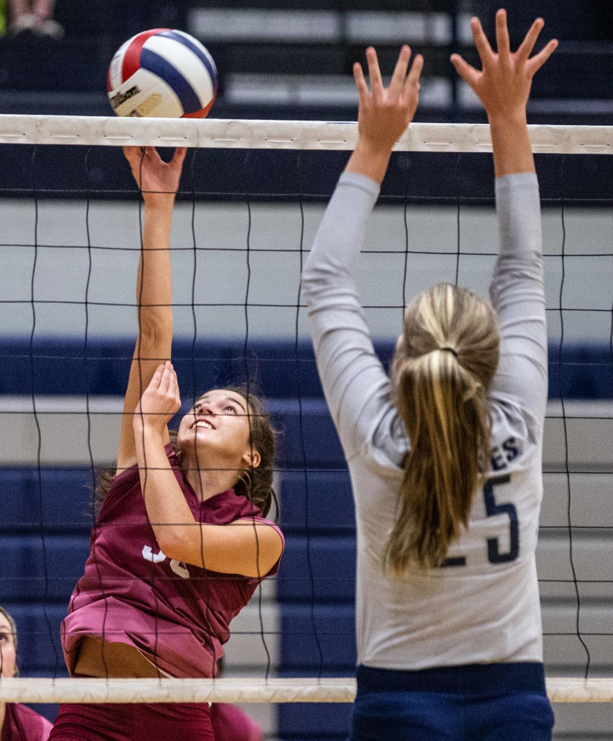 Deshler, Lexington, Rogers Trimatch Volleyball Gallery