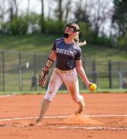 ROUNDUP: Crockett softball closes regular season with pitchers-duel win over MoWest