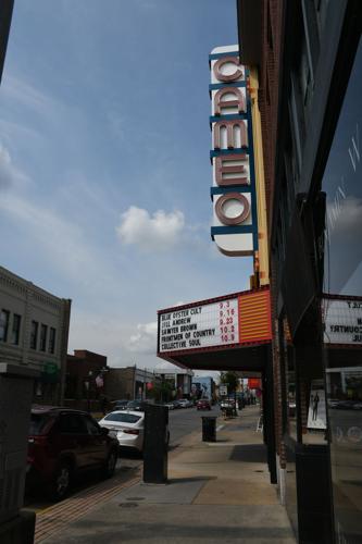 The Cameo Theater dazzles in its reopening in downtown Bristol