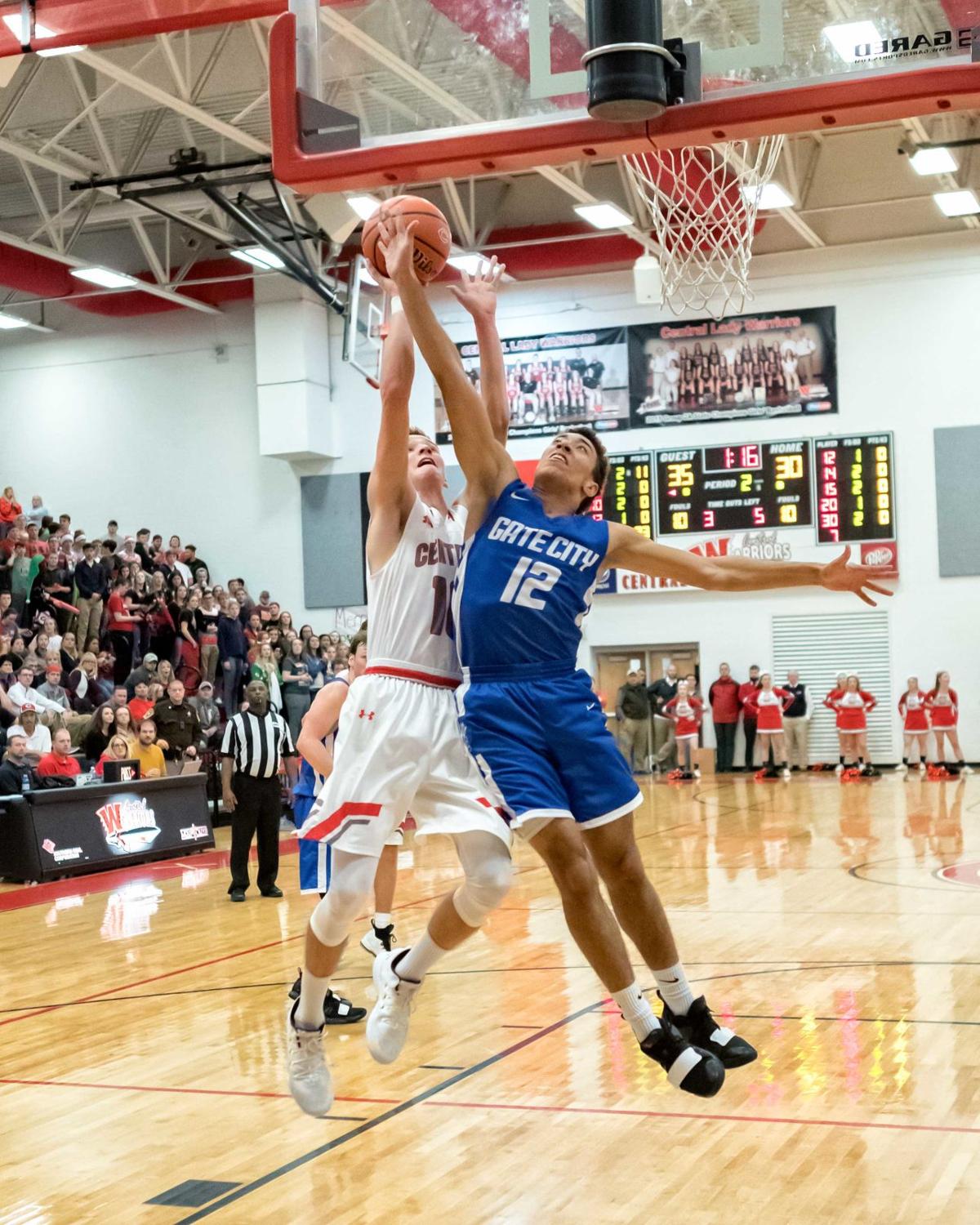 Ervin Blazes In 49 Points In Gate City S Win Over Central Sports