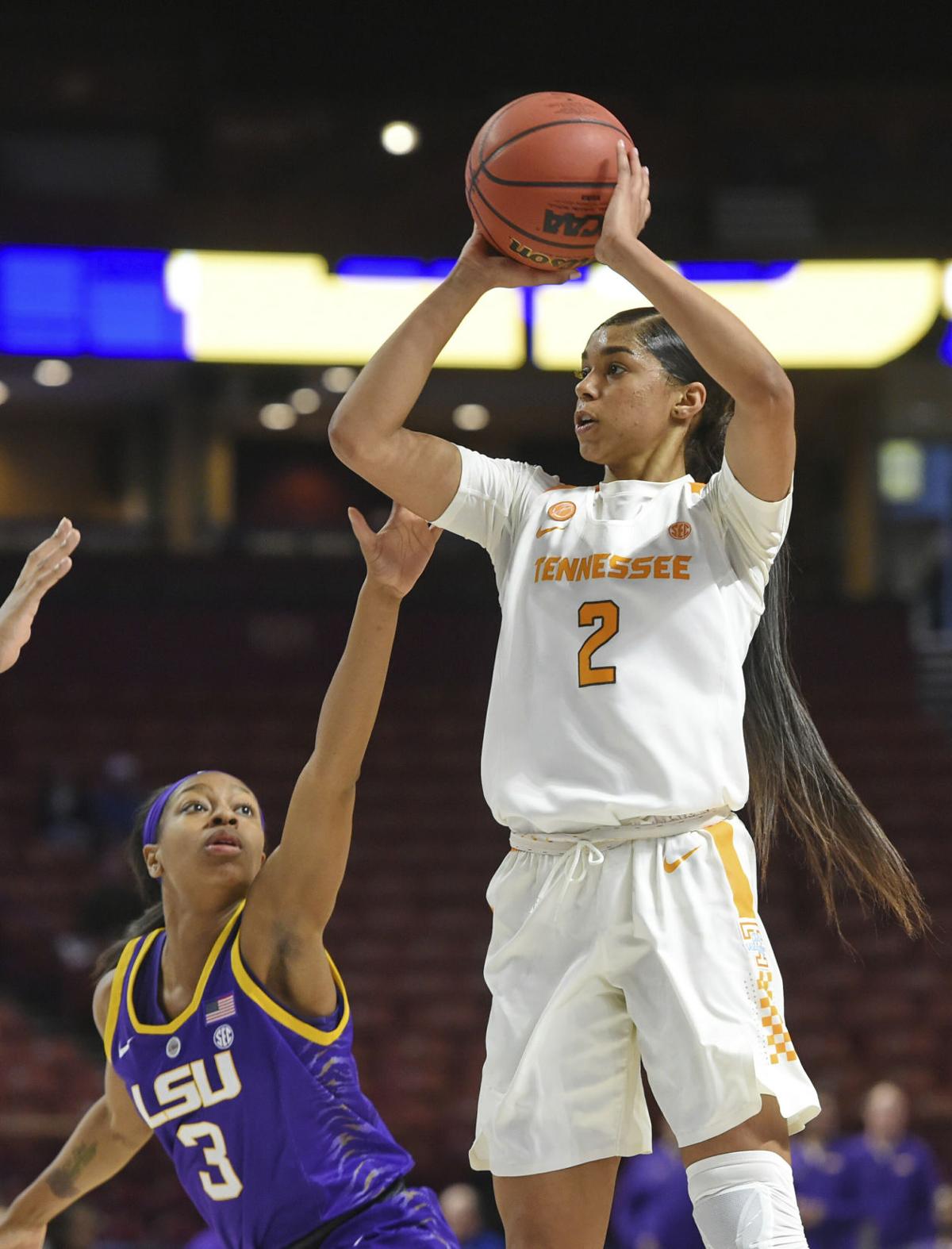 Lady Vols Edge Lsu 69 66 In Sec To Keep Ncaa Hopes Alive Sports