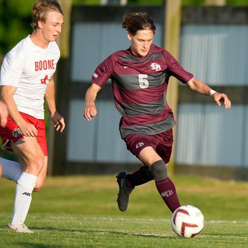 Photo gallery District 13A soccer, DB vs. Boone Galleries