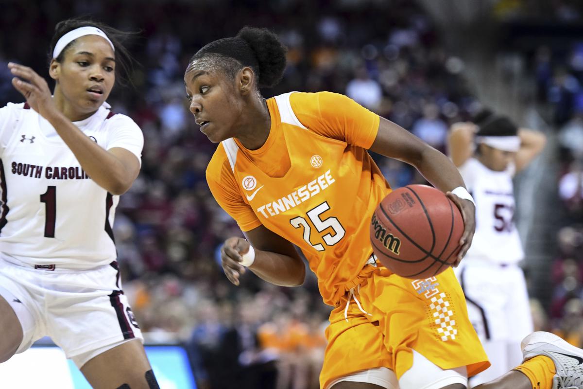 Top Ranked Gamecocks Dump No 22 Lady Vols 69 48 Sports