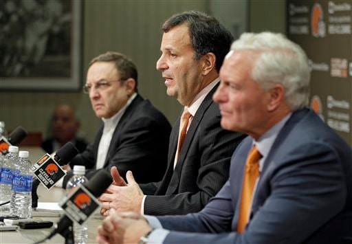 Browns CEO, GM leaving team in stunning shakeup, Sports