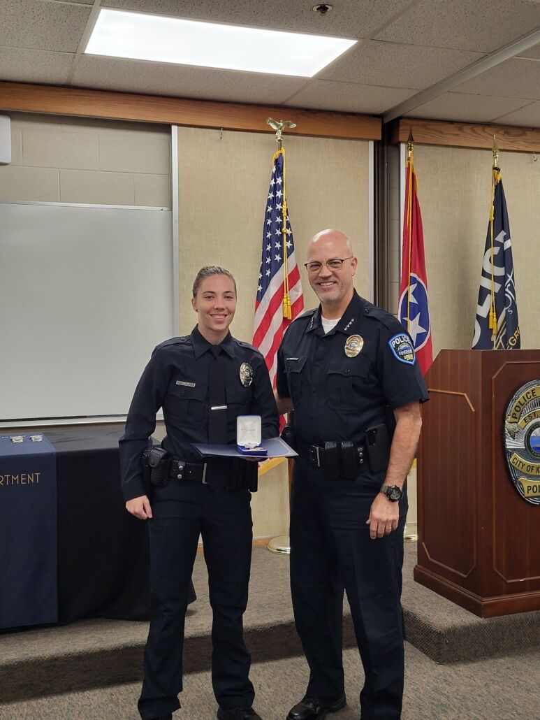 Kingsport Officer Saves Choking Customer At Local Restuarant | Local ...