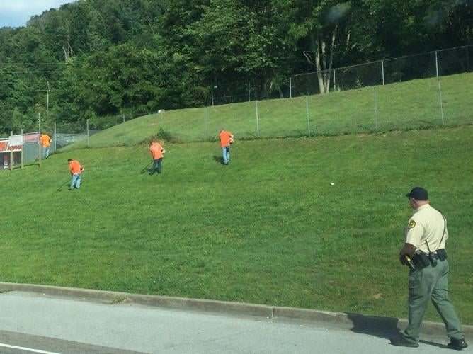 Hawkins jail inmate escapes from work crew Crime