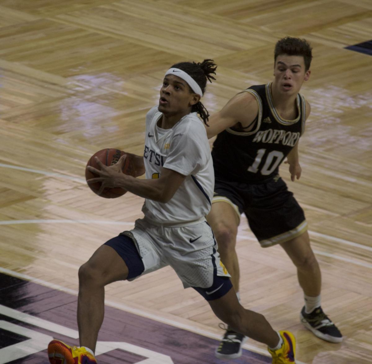 Wofford Defeats Etsu In Southern Conference Opener Sports