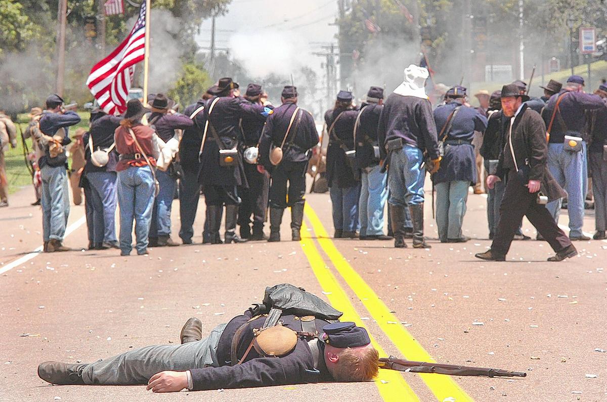 East Tennessee's largest Confederate flag to be unveiled Saturday in