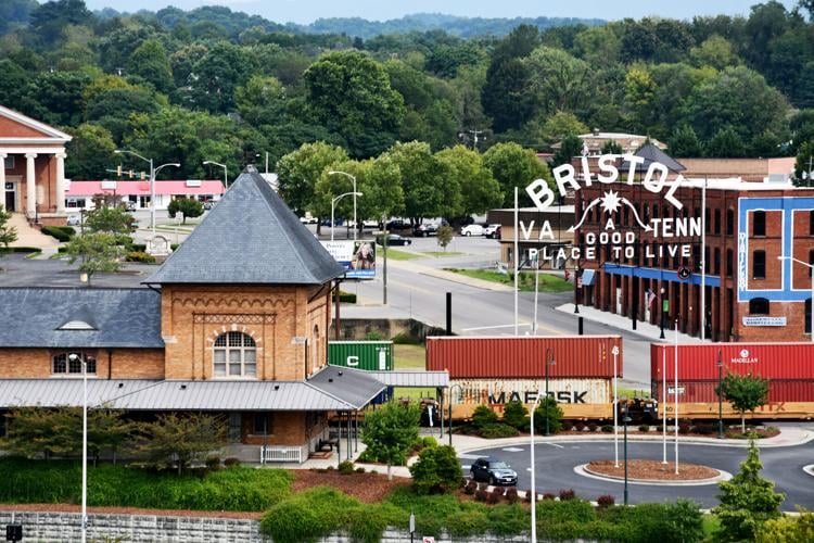 Bristol - Historic Downtown - The Official Vermont Tourism Website 