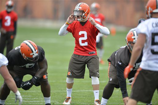 LOOK: Johnny Manziel is 21st name added to sad Browns QB jersey 