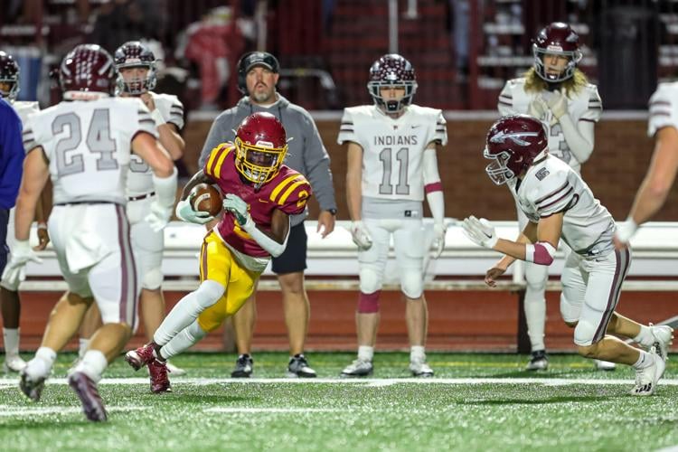 Photo gallery DB at Science Hill football High School