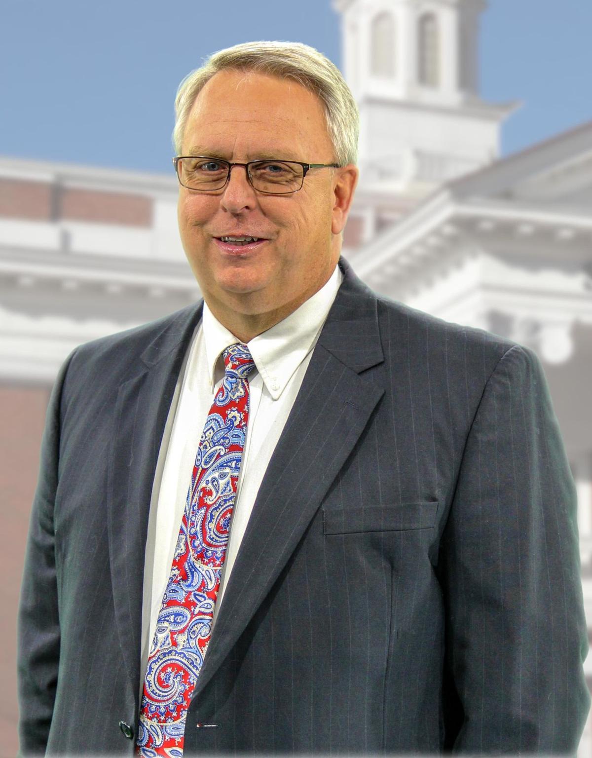 Ramsey next Sullivan trustee Bobby Russell in as circuit court clerk