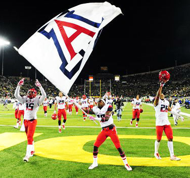 Marcus Mariota of Oregon Wins Heisman Trophy, and Hawaii Rejoices