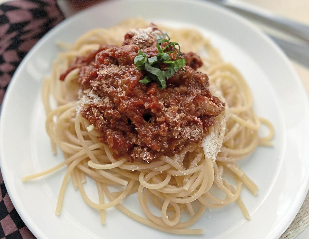 FOOD-SUNDAY-SAUCE-1-PG