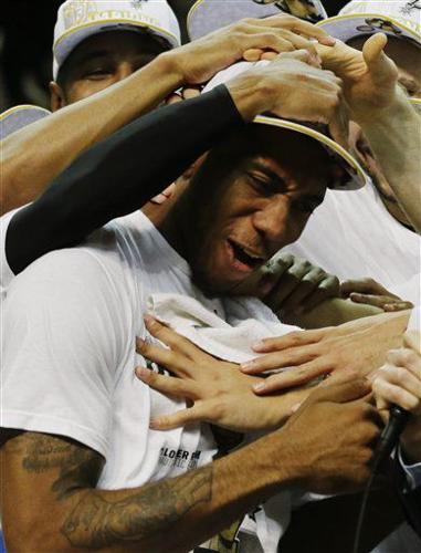 Spurs beat Heat 104-87 in Game 5 to win NBA title