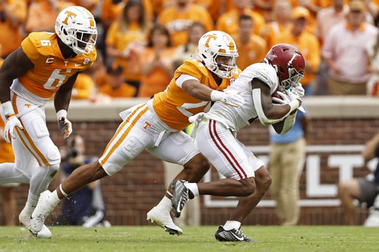 Jason Witten Signed NCAA Tennessee Volunteers 16×20 Photo – White